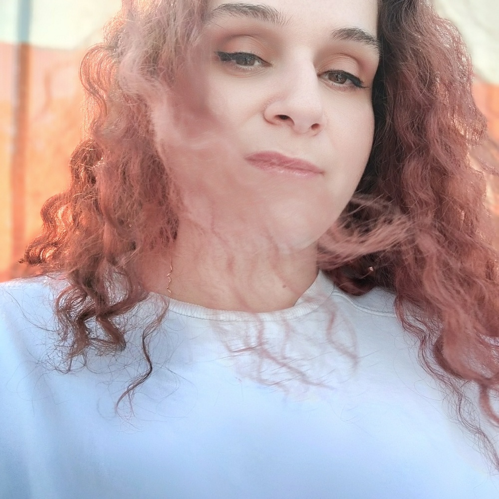 Meet your Posher, Rina